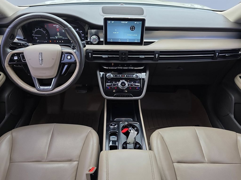 Used 2020 Ceramic White Lincoln Standard image 12