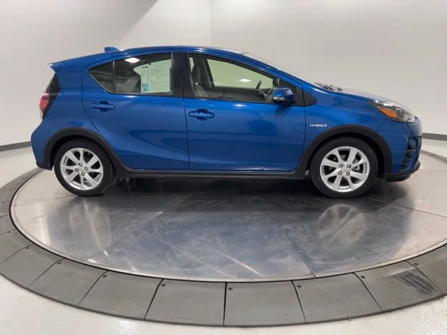 Used 2018 Blue Toyota Four image 6