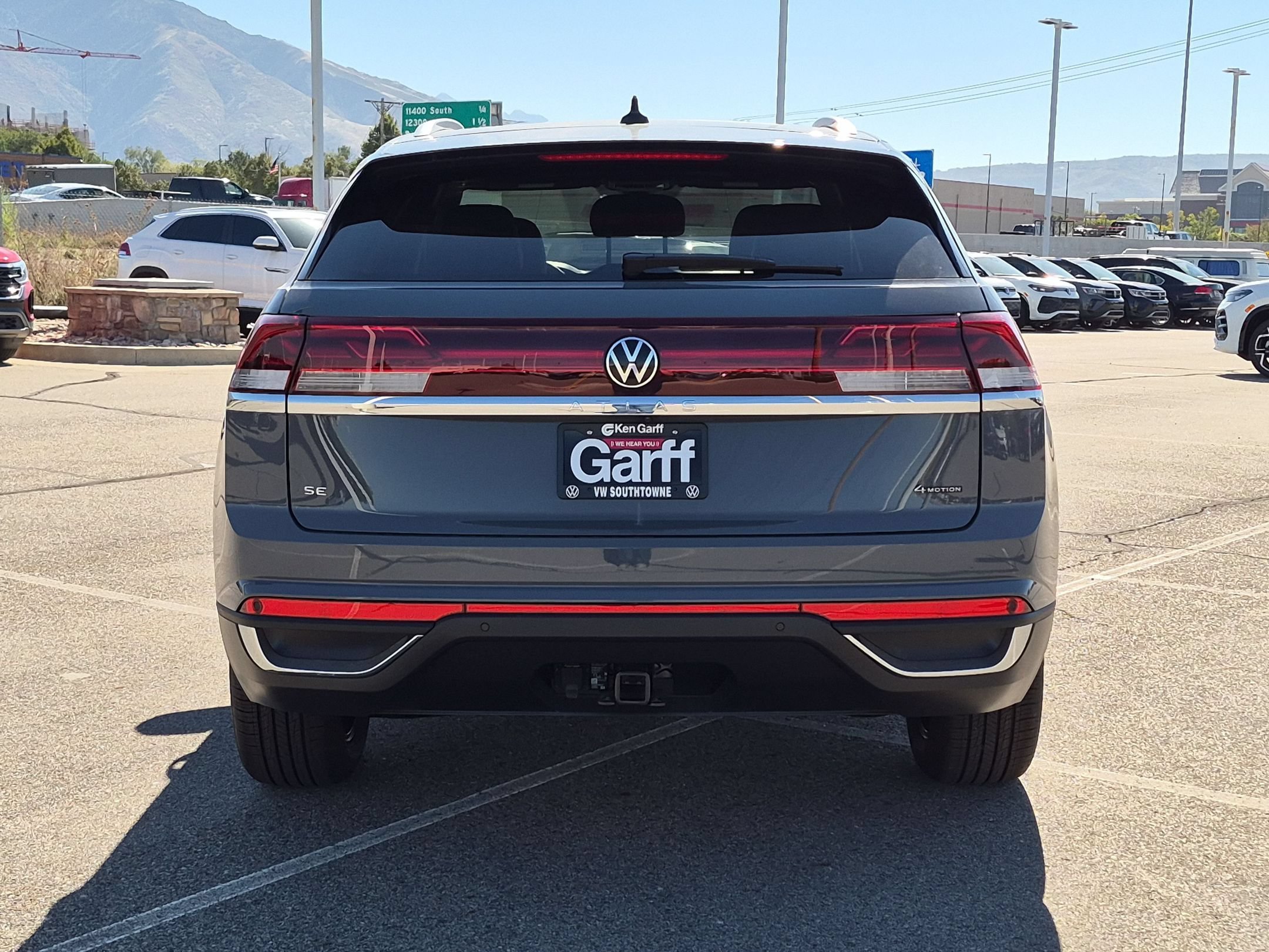 New 2026 Pure Gray Volkswagen 2.0T SE w/Technology image 4