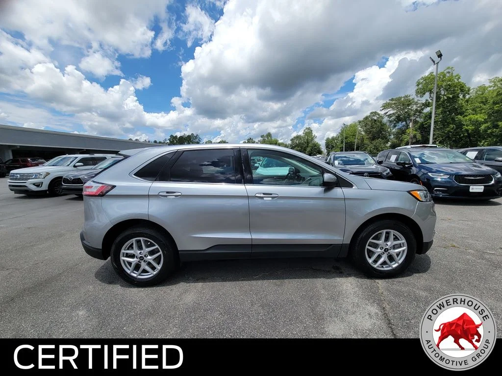 Used 2024 Silver Ford SEL image 6