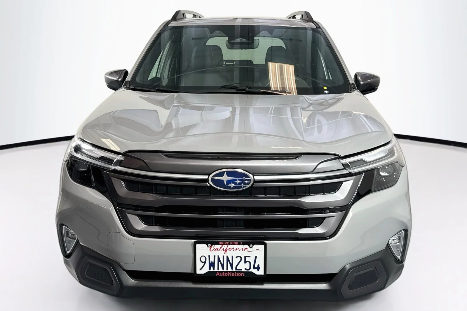 Used 2026 River Rock Pearl Subaru Limited image 2