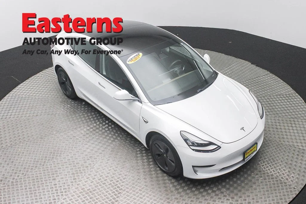 Used 2019 White Tesla Long Range image 3