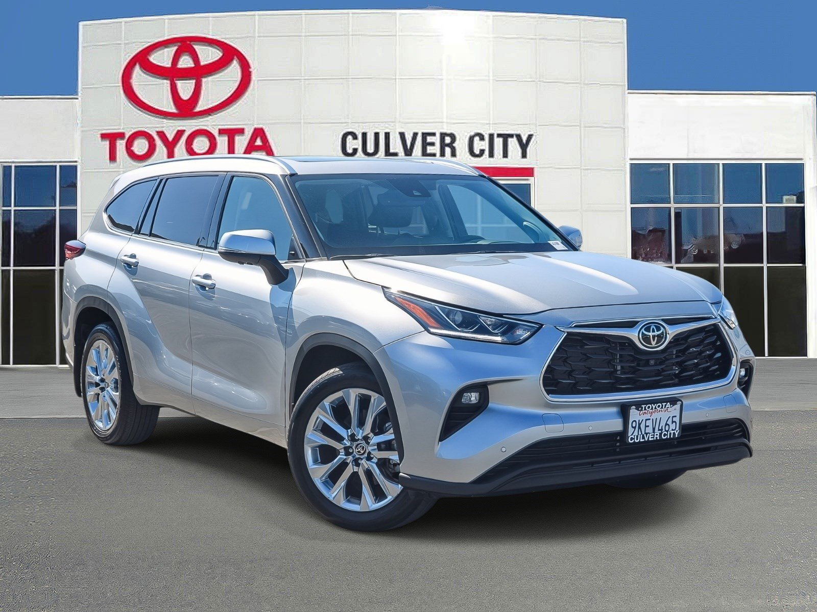2024 Toyota Highlander