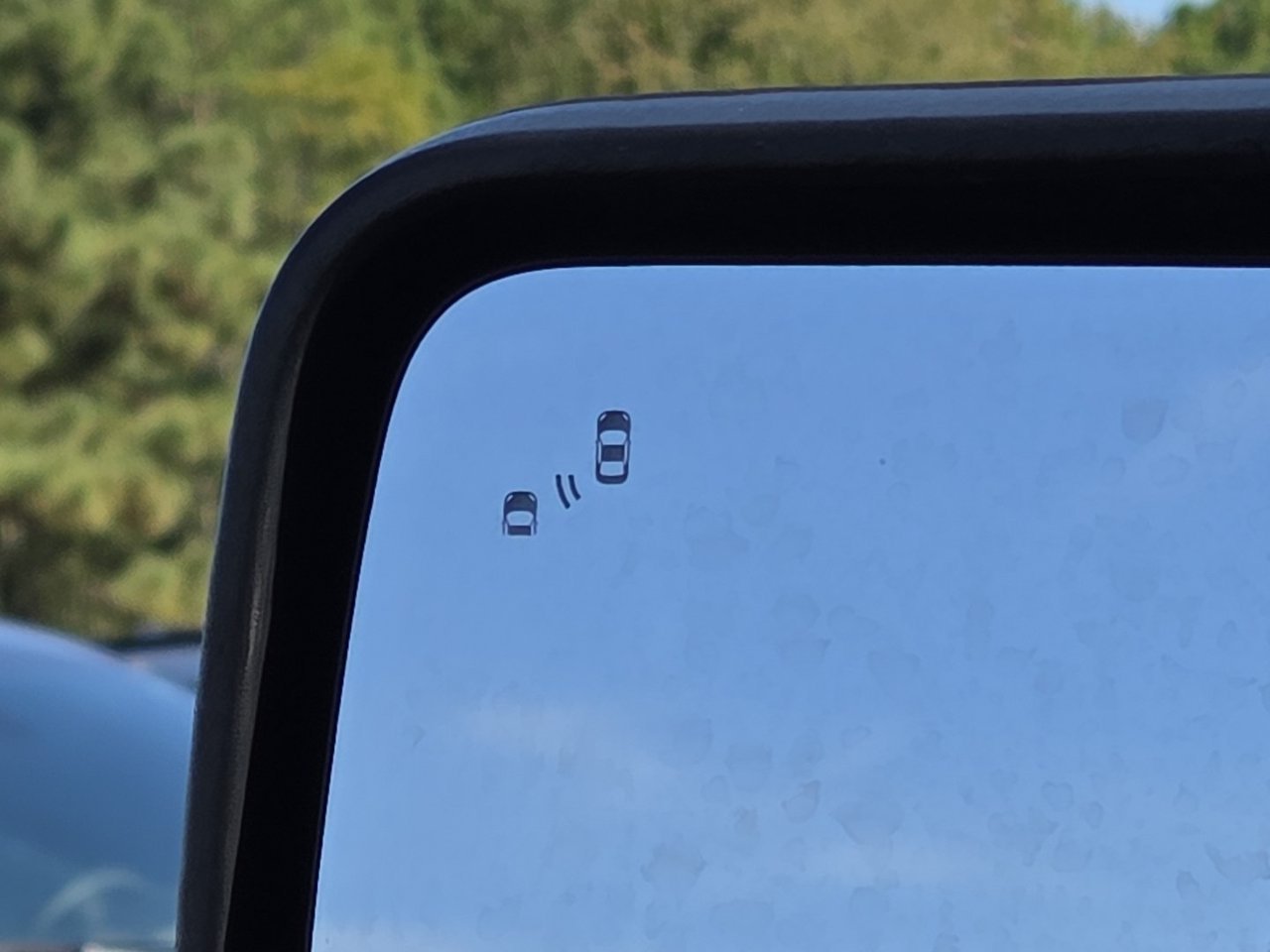 Used 2023  Ford Base image 9