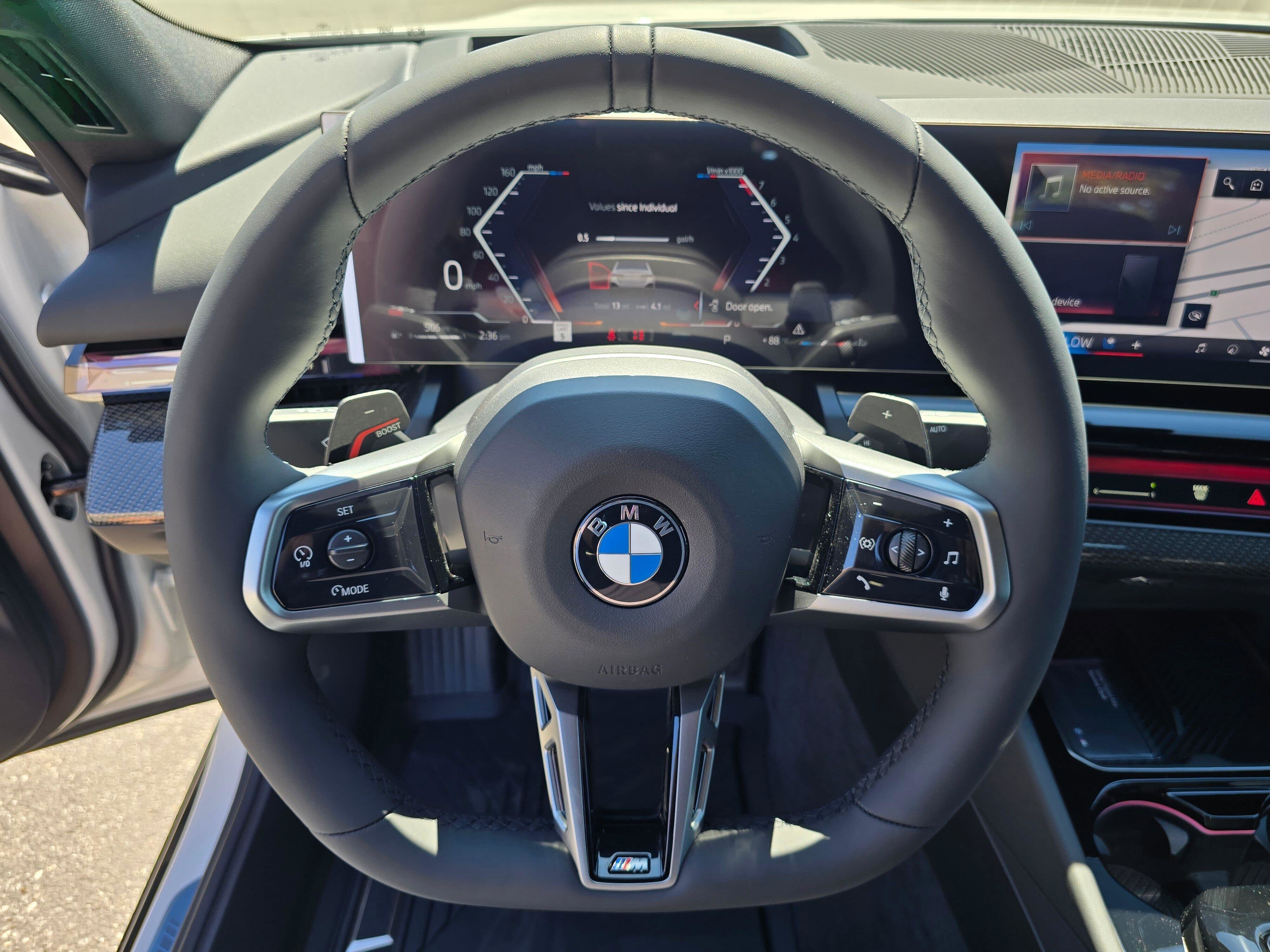 New 2027 Alpine White BMW 530i xDrive image 17