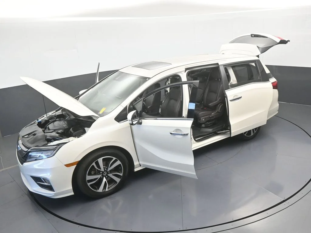 Used 2019 White Honda Elite image 74