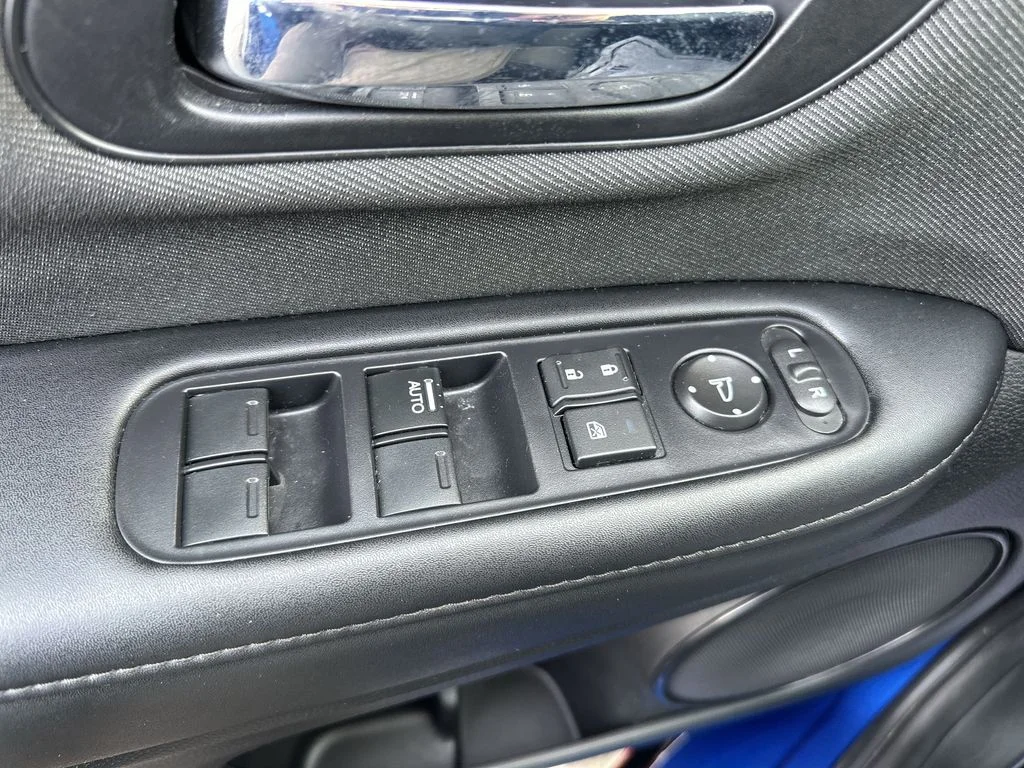 Used 2022 Blue Honda Sport image 13
