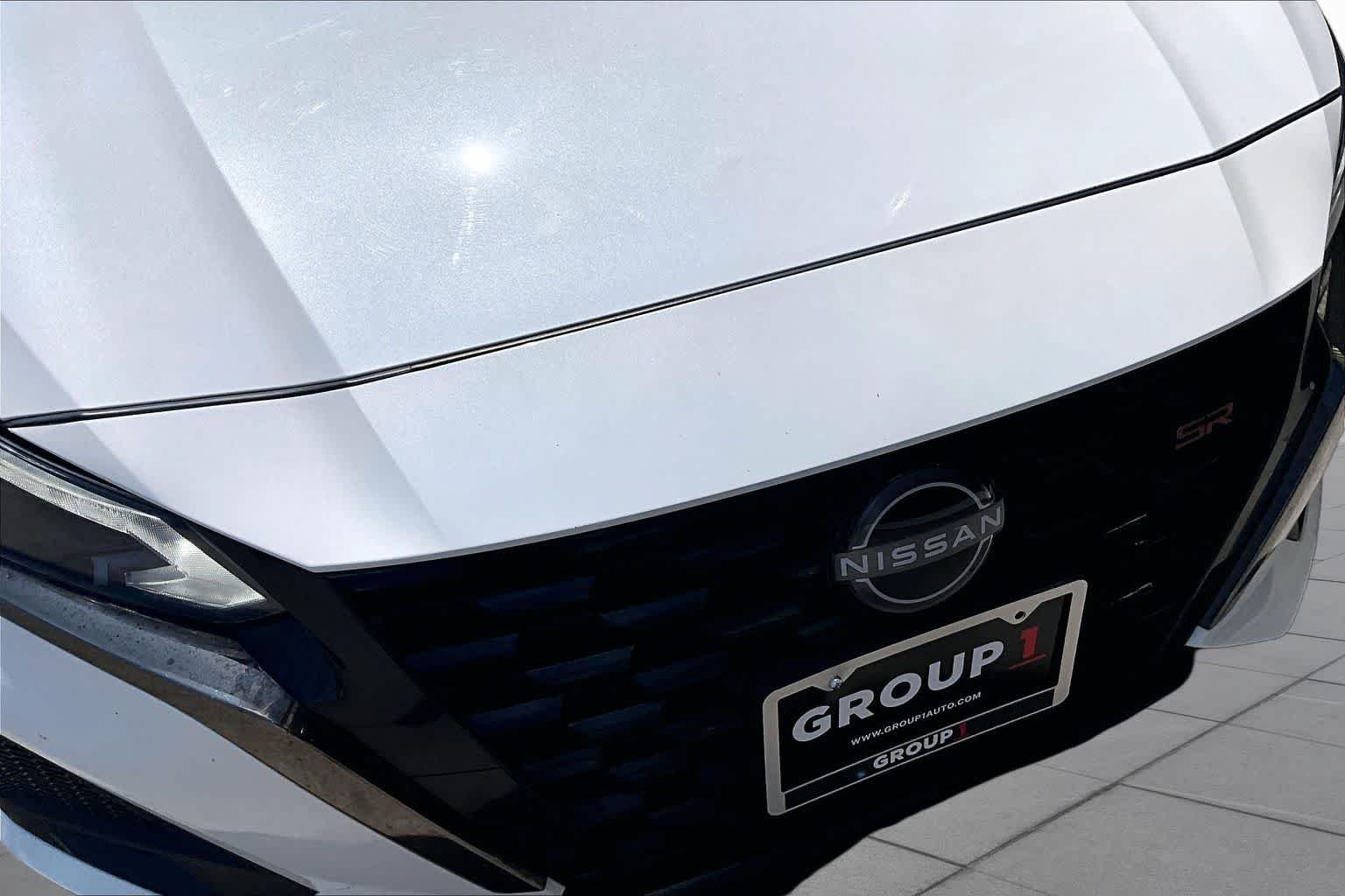 Used 2024 Pearl White Tricoat Nissan 2.5 SR image 29