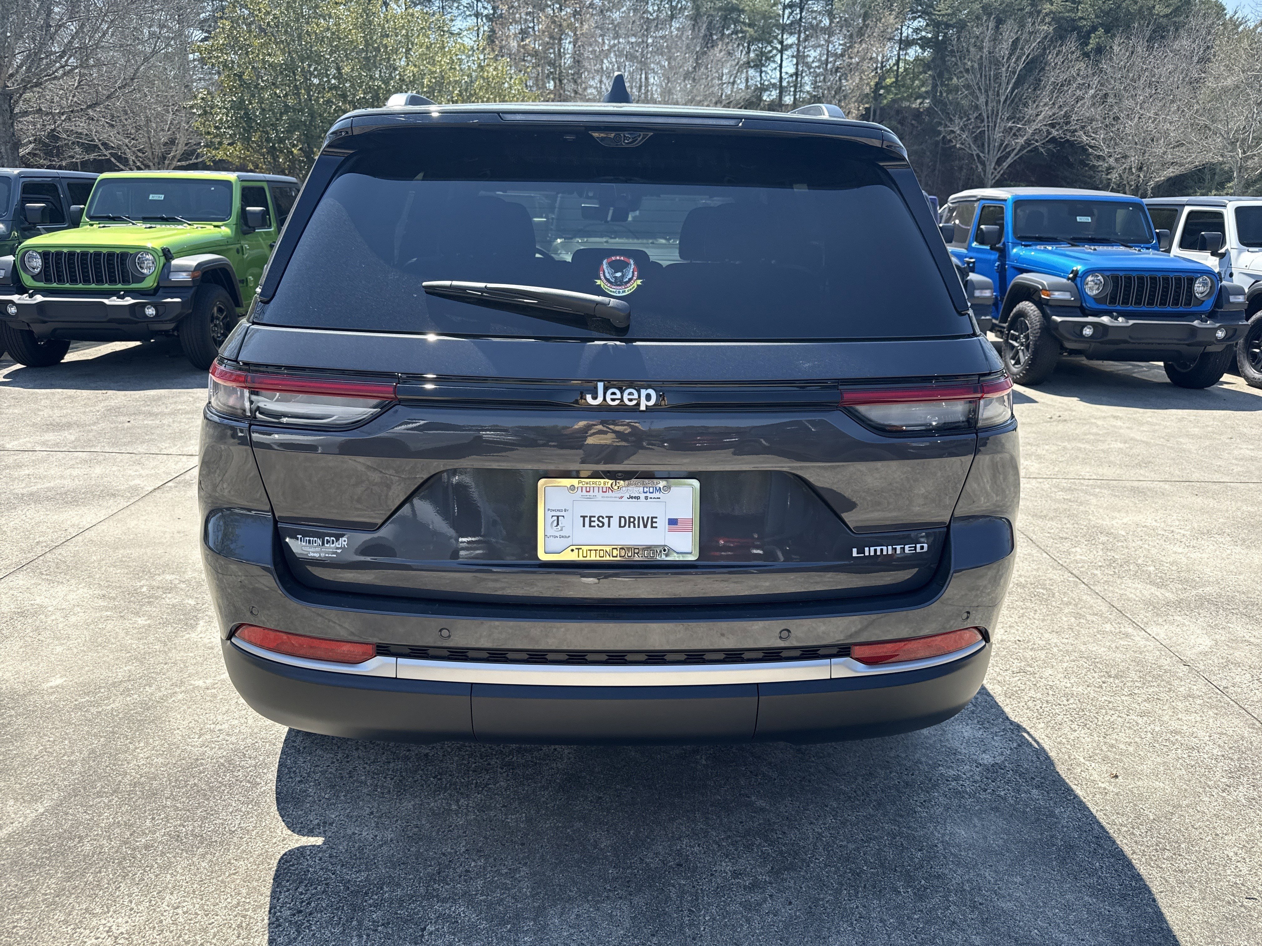 New 2026 Baltic Gray Metallic Clearcoat Jeep Limited image 6