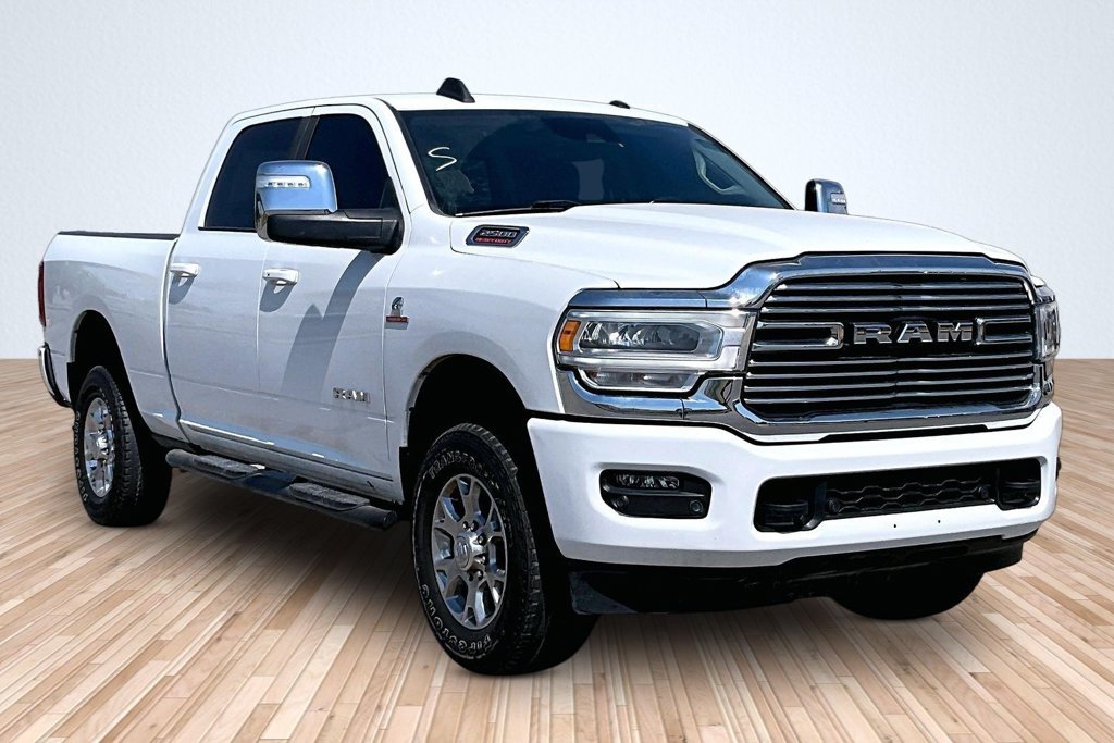 Used 2024 White Ram Laramie image 9