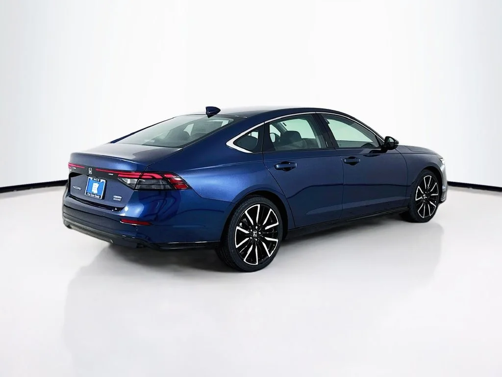 New 2026 Canyon River Blue Metallic Honda Touring image 7