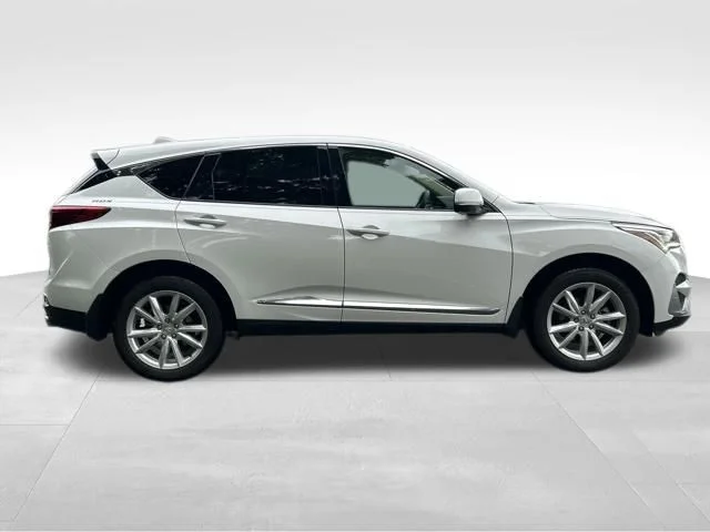Used 2021  Acura Base image 6