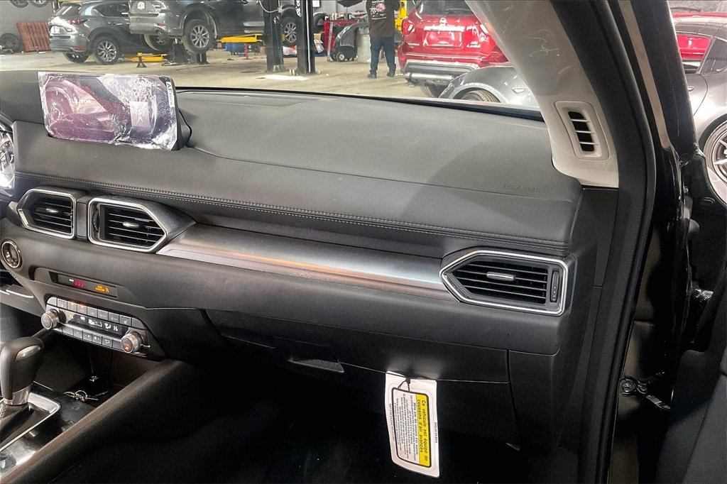 2025 MAZDA CX-5 - Image 15