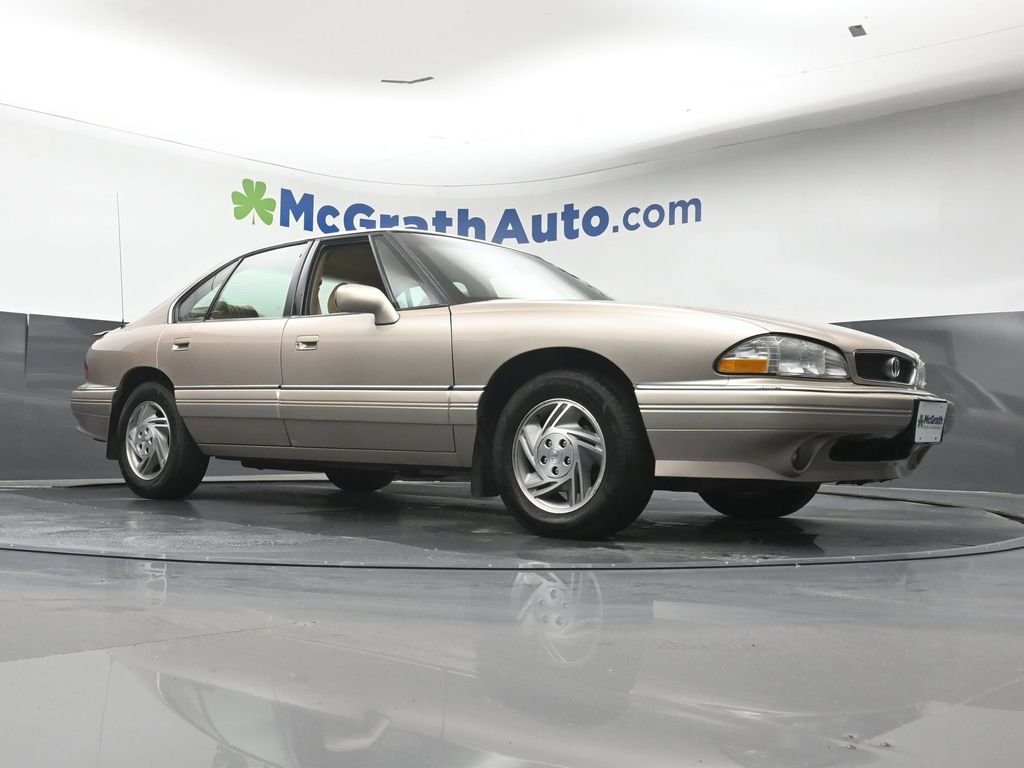 Used 1995 Beige Pontiac SE image 24