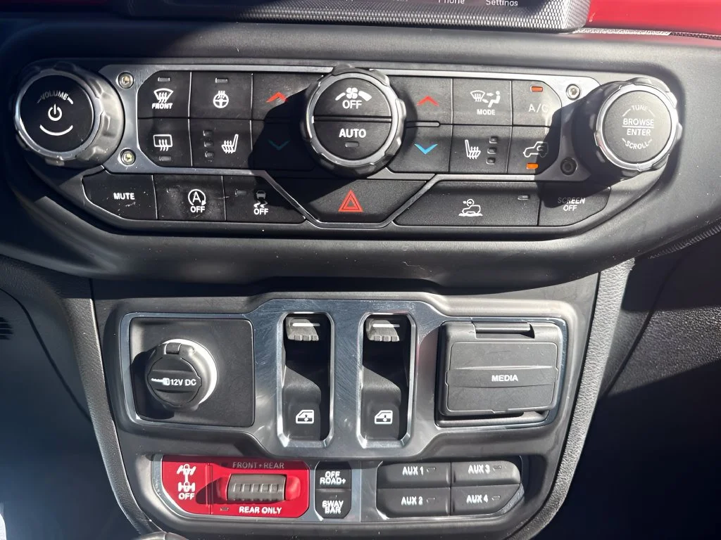 Used 2023 Yellow Jeep Rubicon image 20