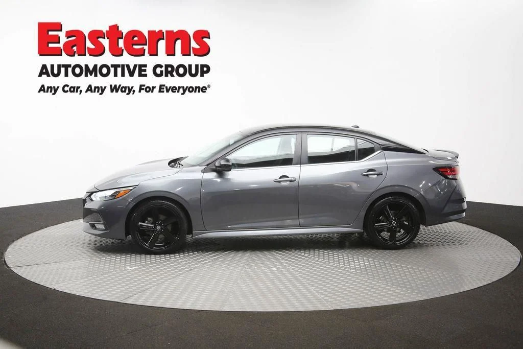 Used 2023 Gray Nissan SR image 61