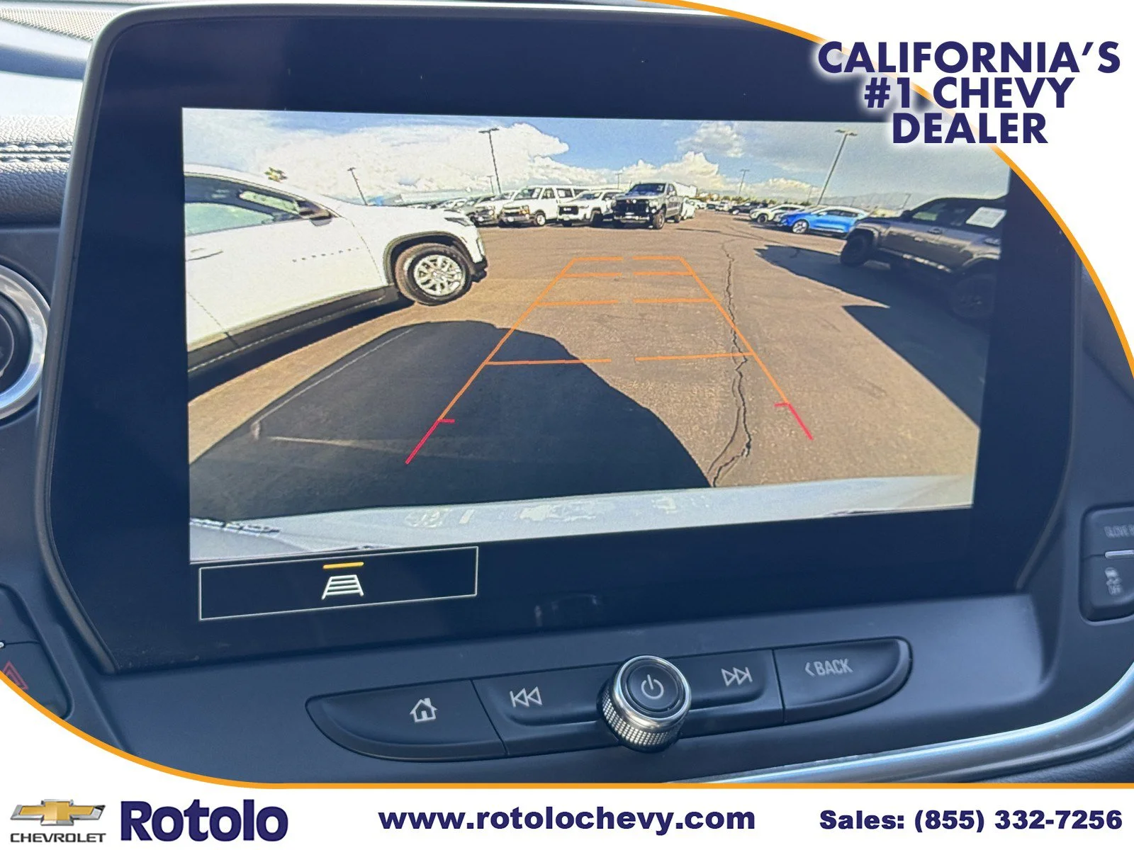Used 2023 Summit White Chevrolet LT image 22