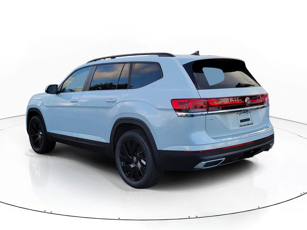 New 2026 White/off-white Volkswagen SE w/Technology image 3