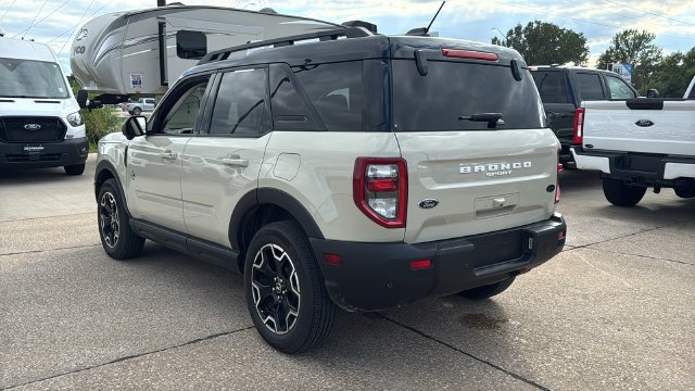 Used 2025 Beige / Tan Ford Outer Banks image 10