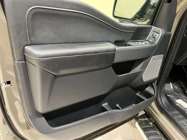 New 2026 Marsh Gray Ford Lariat® image 21