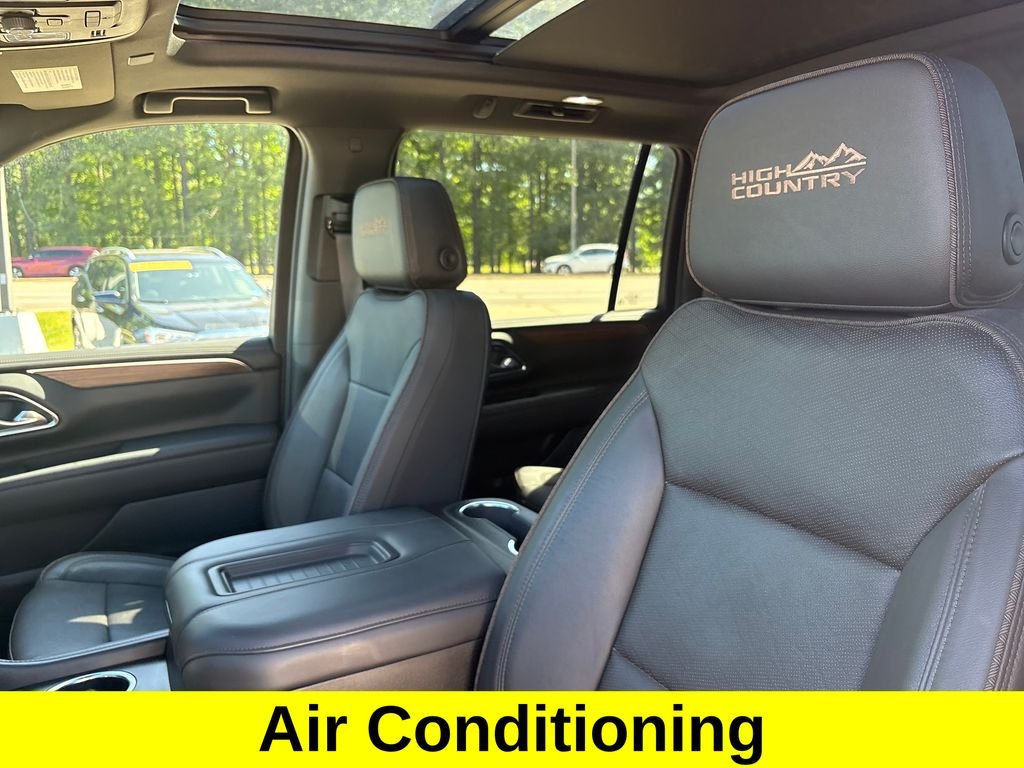 Used 2024 Gray Chevrolet High Country image 24