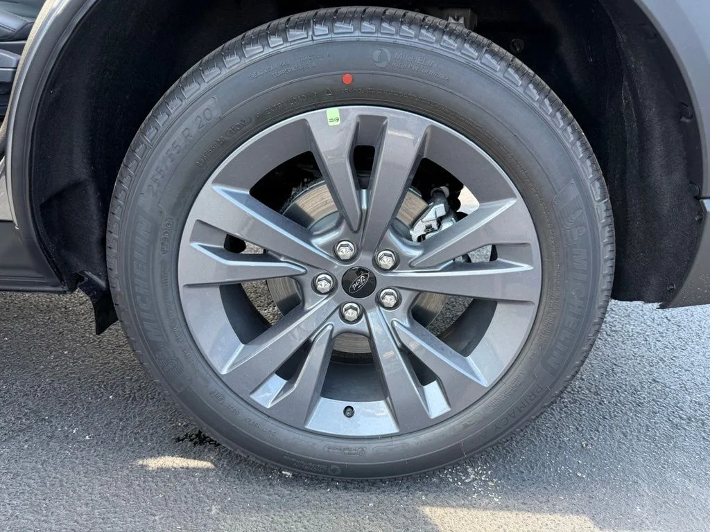New 2026 Carbonized Gray Metallic Ford Active image 29