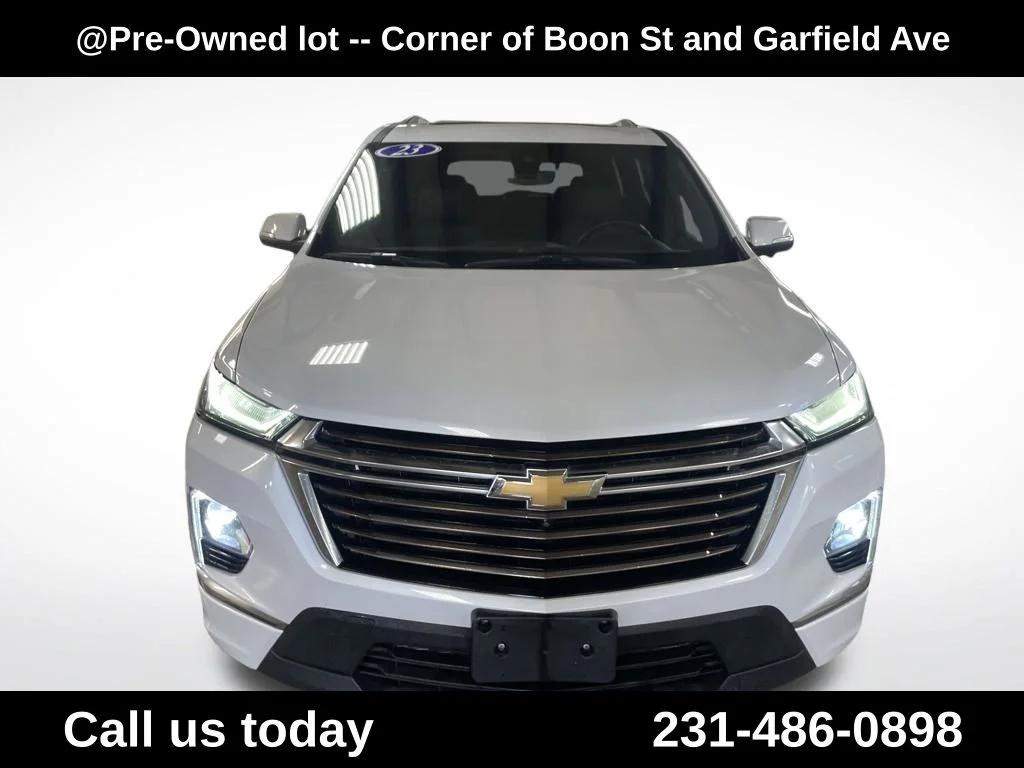 Used 2023 Beige Chevrolet High Country image 8