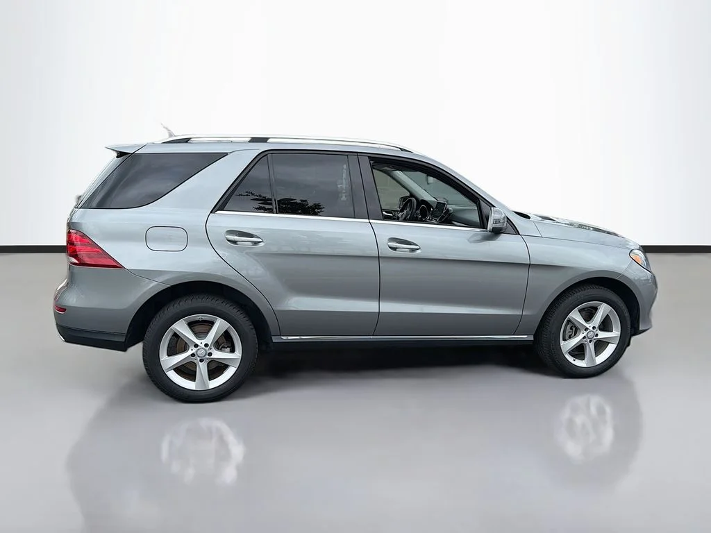 Used 2016 Diamond Silver Metallic Mercedes-Benz GLE 350 image 4