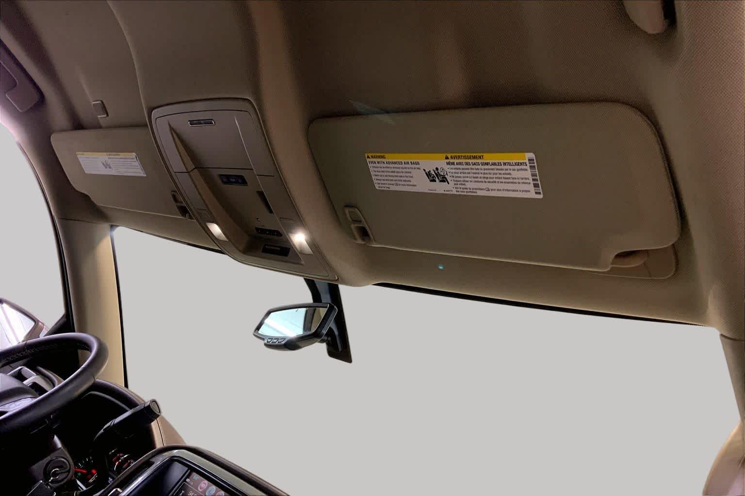 Used 2018 Summit White Chevrolet LTZ image 13
