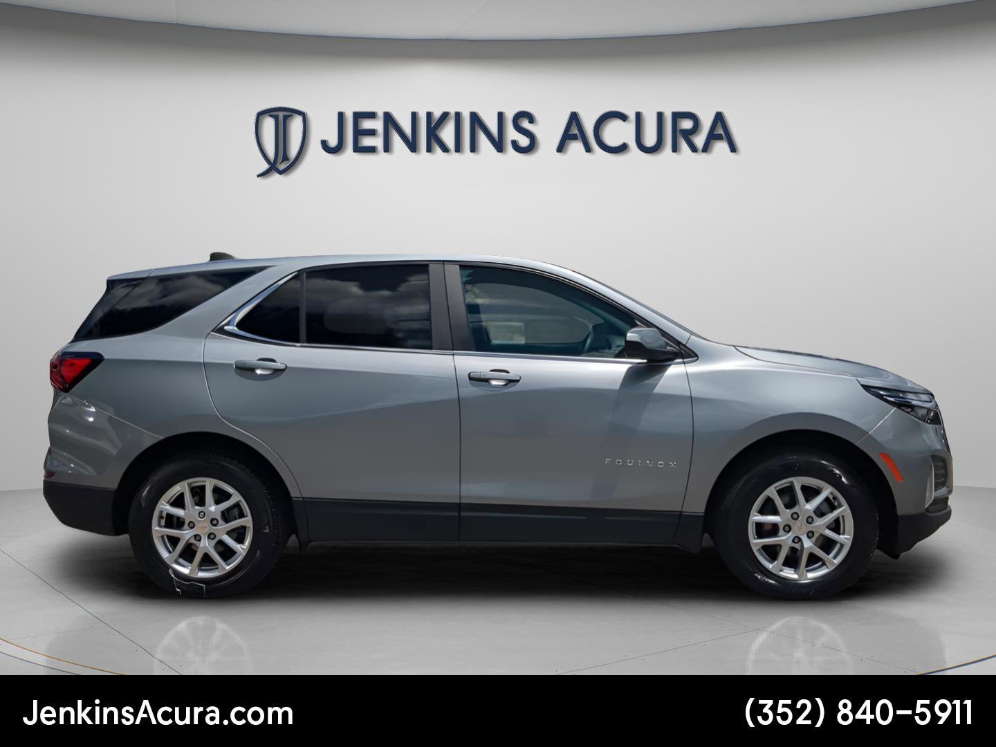 Used 2024 Sterling Gray Metallic Chevrolet LT image 8