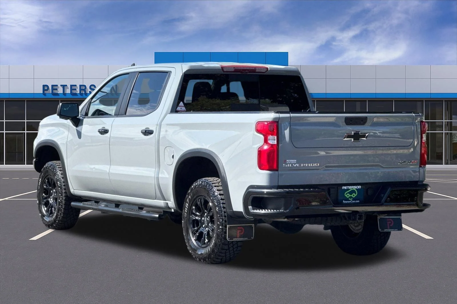 Used 2024 Gray Chevrolet ZR2 image 6