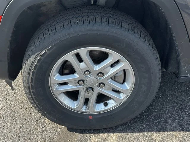 Certified Used 2024 Gray Jeep Laredo image 10