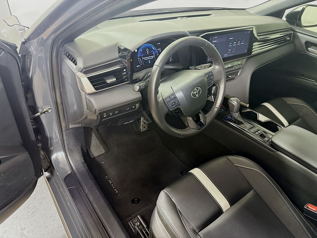 Used 2025 Underground Toyota SE image 9