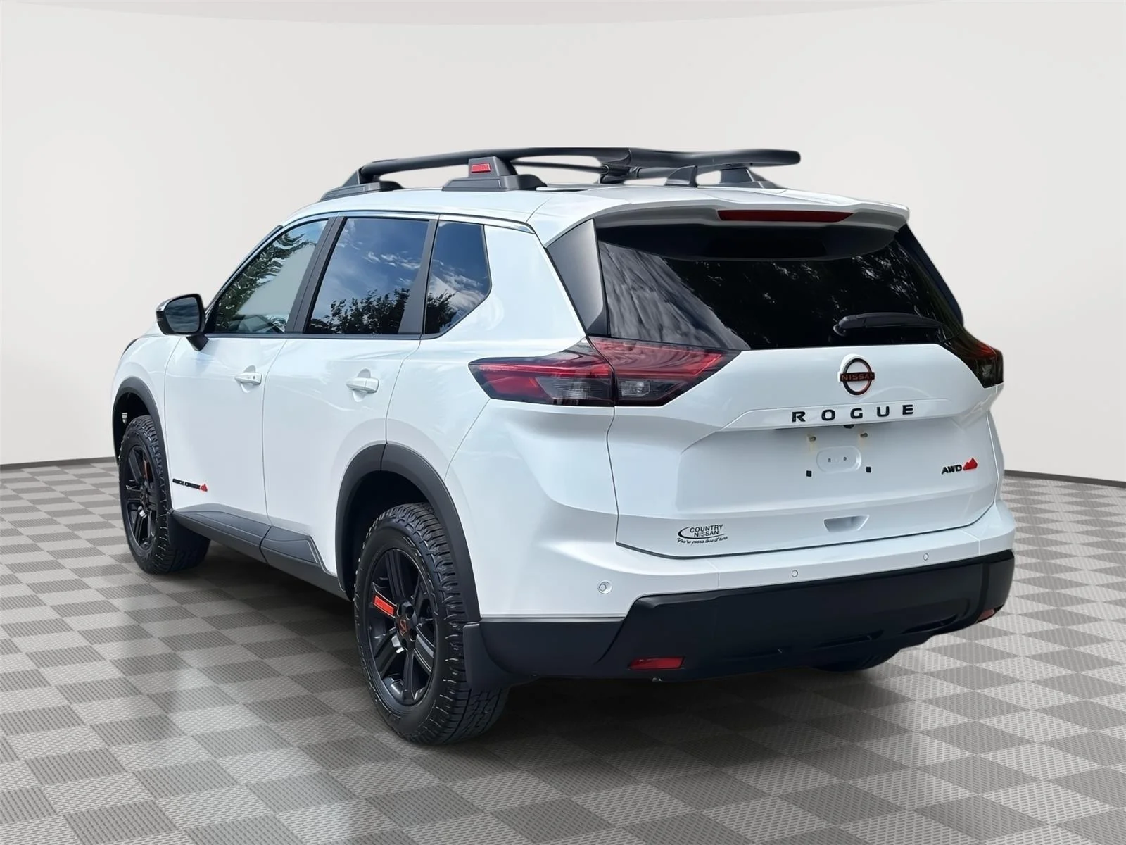 New 2026 Everest White Pearl TriCoat Nissan Rock Creek® image 7