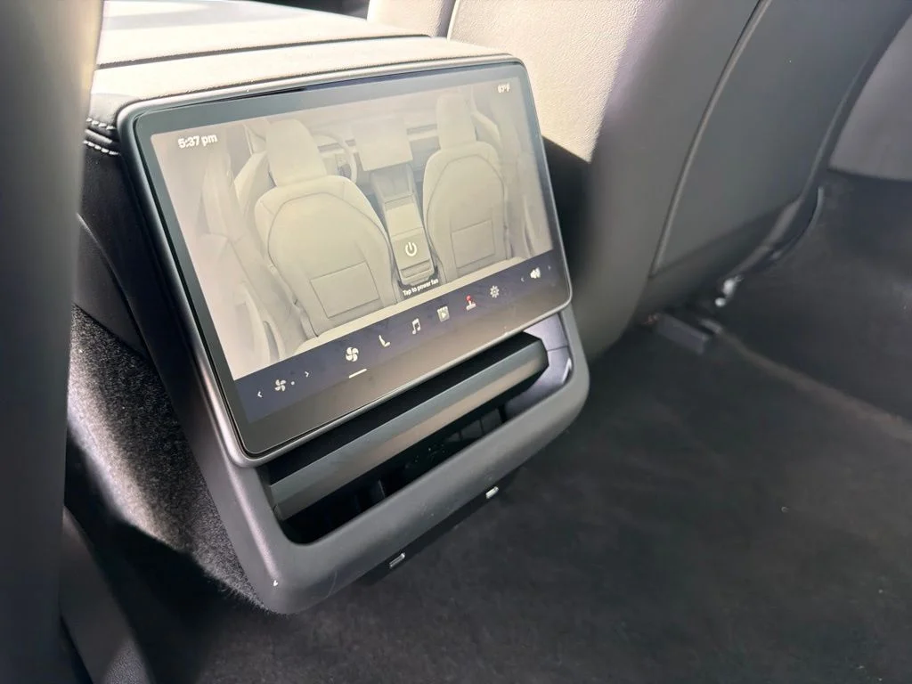 Used 2025 Gray Tesla  image 18
