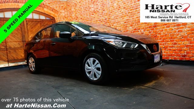 2021 Nissan Versa Sedan S