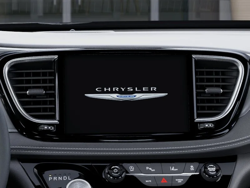 New 2026 Diamond Black Crystal Pearl-Coat Exterior Paint Chrysler Limited image 18