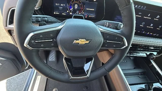 2026 Chevrolet Suburban High Country - Photo 18