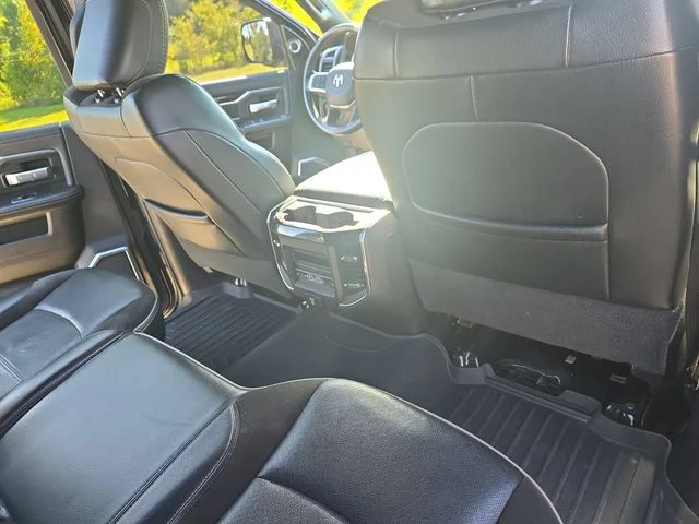 Used 2022 Black Ram Laramie image 12