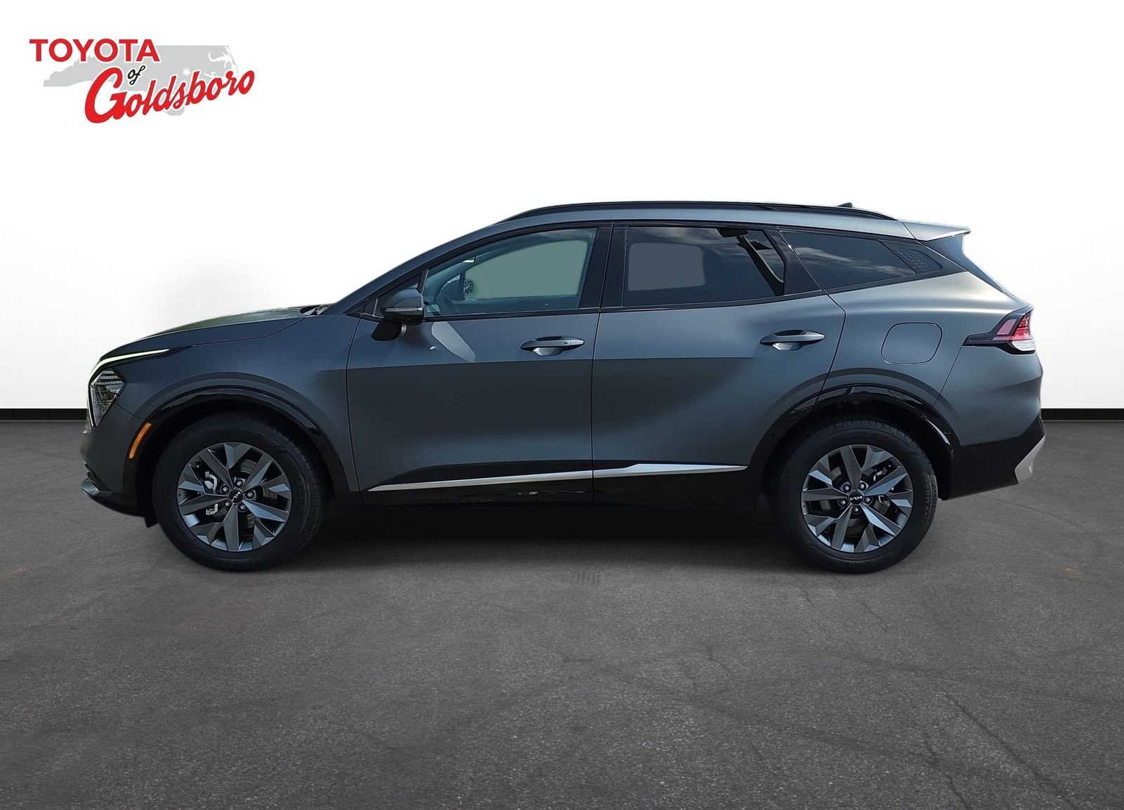 Used 2025 Gray Kia SX-Prestige image 8