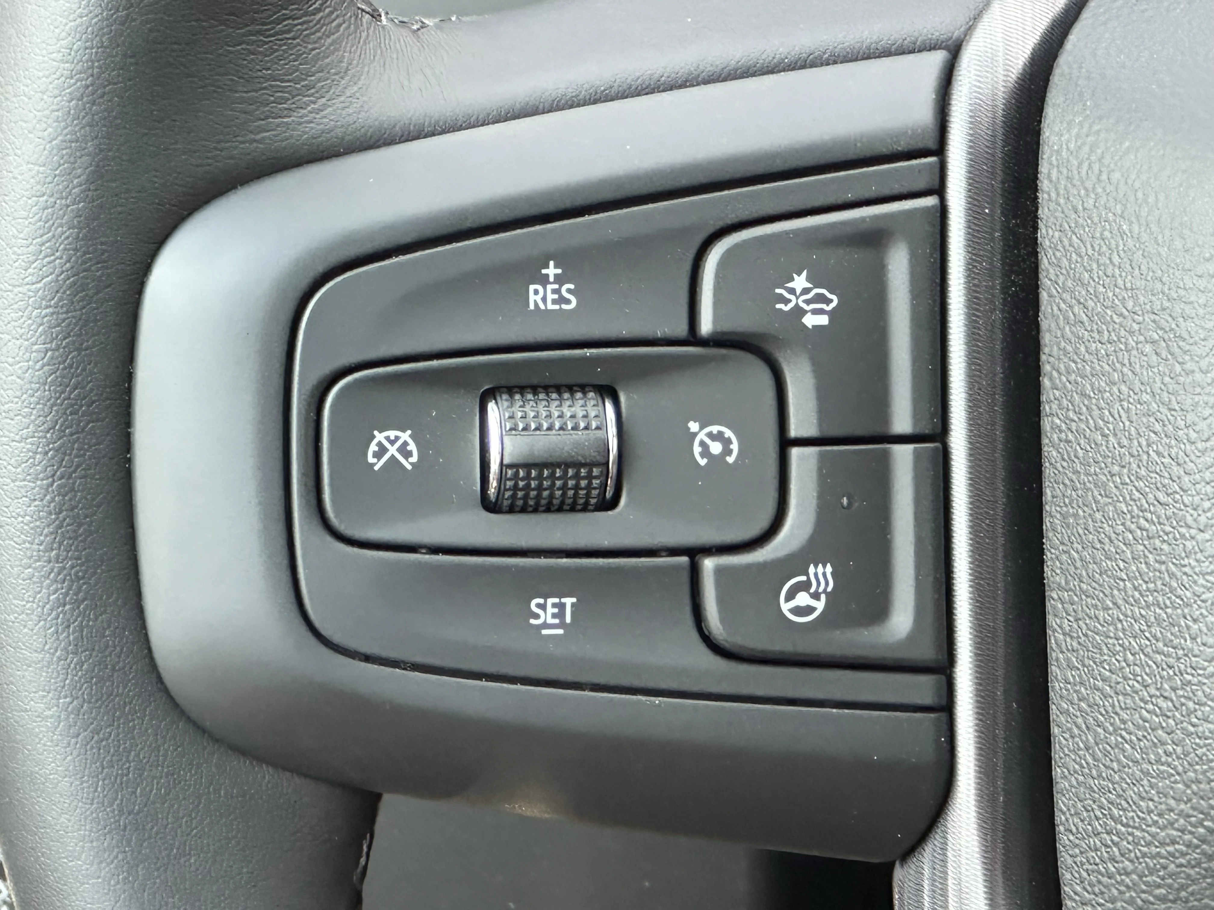 New 2026 Polar White Tricoat GMC Denali Ultimate image 13
