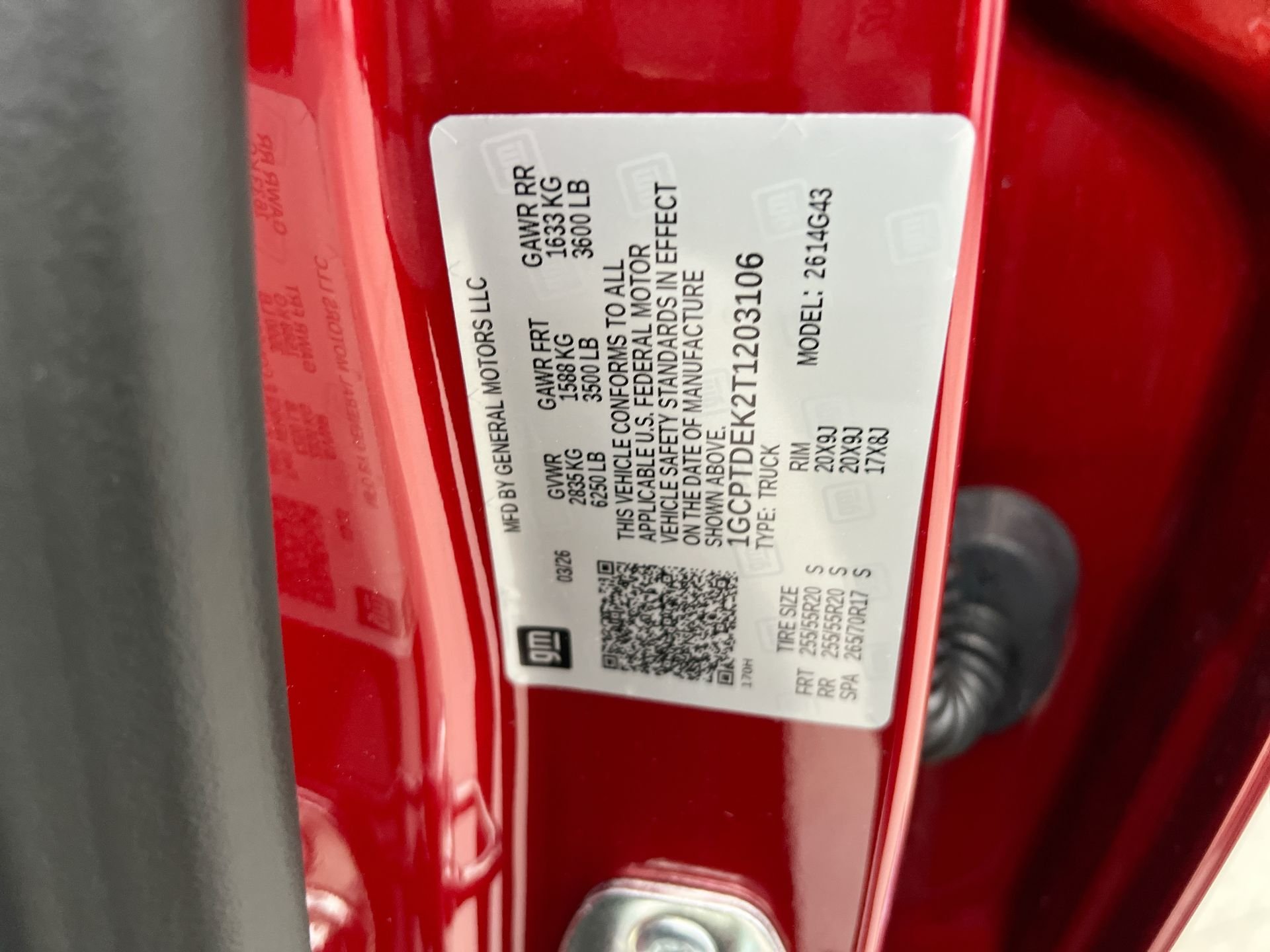 New 2026 Radiant Red Tintcoat Chevrolet Z71 image 61
