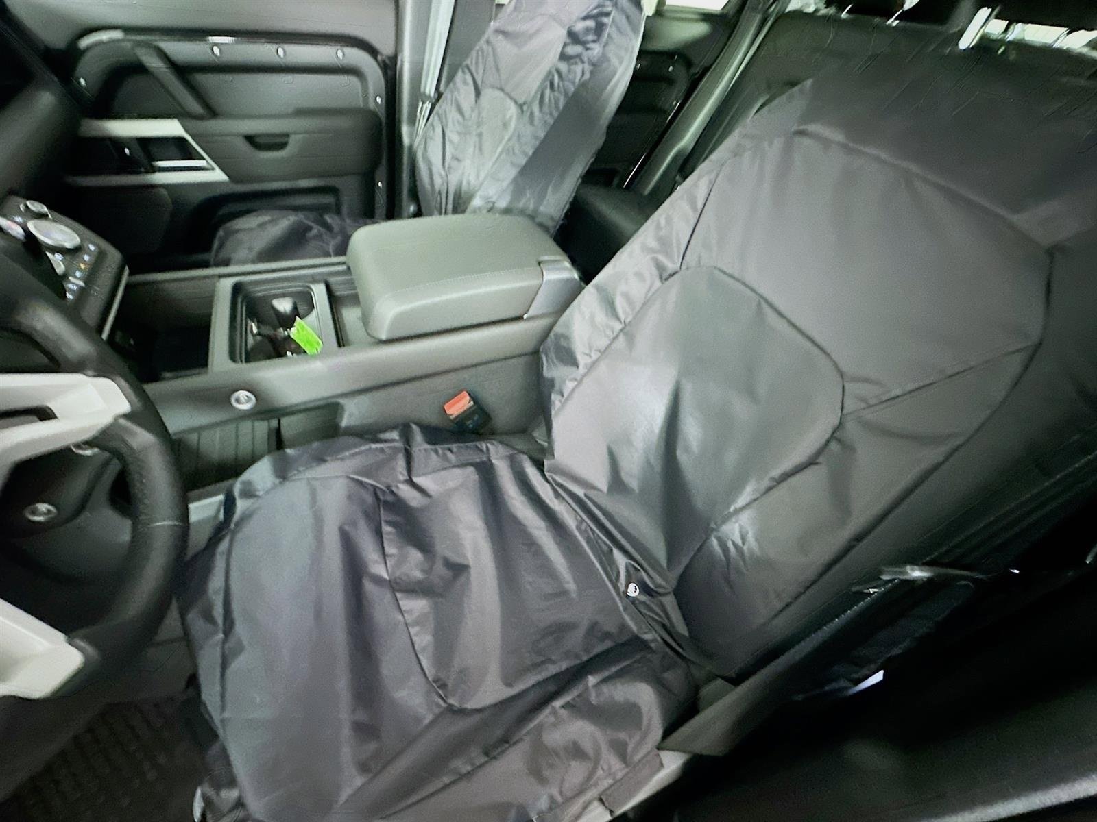 Used 2024 White Frost Land Rover S image 11