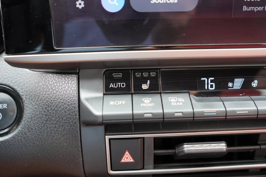 Used 2025 Pearl Toyota XSE image 27