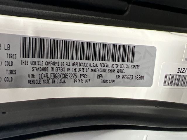 Used 2019 White Jeep Limited image 31