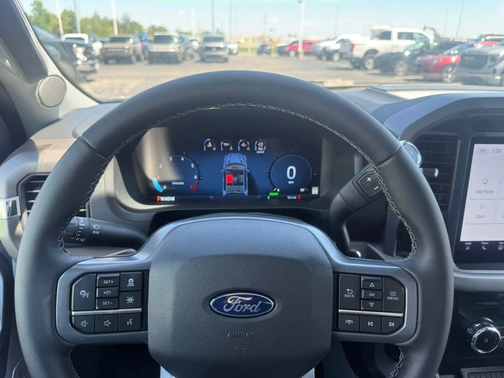 2025 Ford F-150 XLT - Photo 17