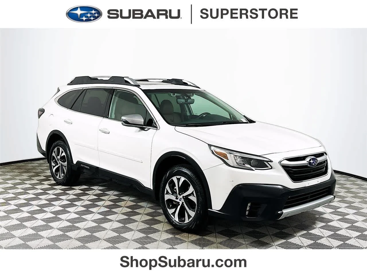 2020 Subaru Outback Touring's photo