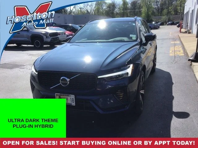 2025 Volvo XC60 T8 Ultra Dark AWD's photo