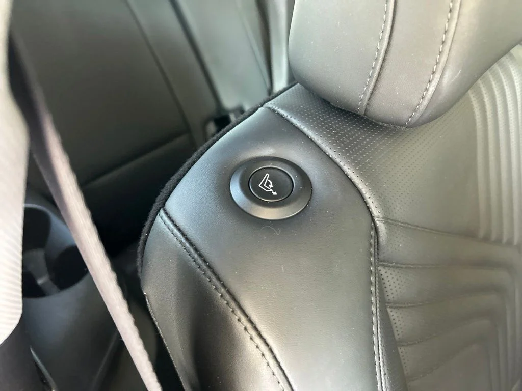 Used 2026 Green Hyundai SEL image 32