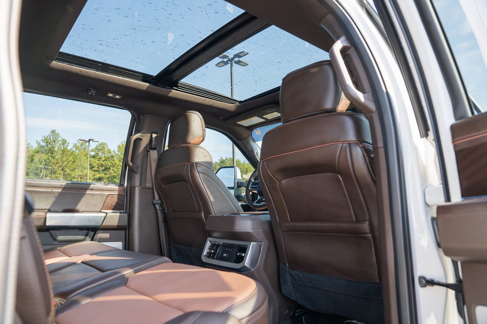 Used 2025 White Ford King Ranch image 19